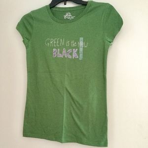 Girl's graphic tee